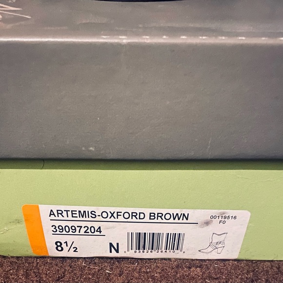 Naya Artemis Women's Tan Suede Peep Toe Heeled Ankle Booties Size 8.5 EUC - Picture 7 of 8